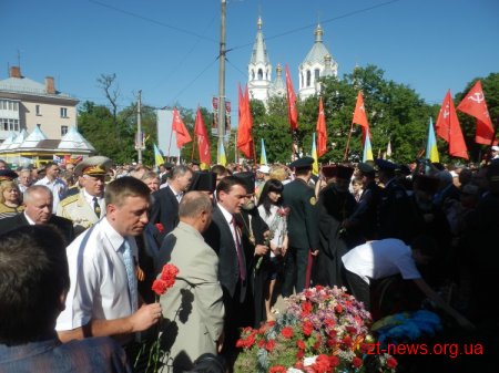 У Житомирі розпочали святкувати День Перемоги