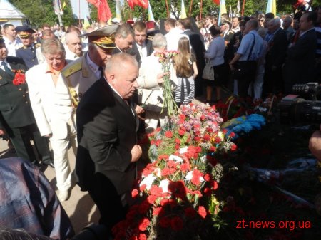 У Житомирі розпочали святкувати День Перемоги