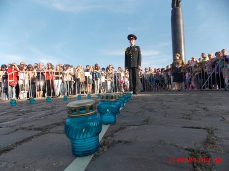 У Житомирі другий рік поспіль провели акцію Зірка пам`яті