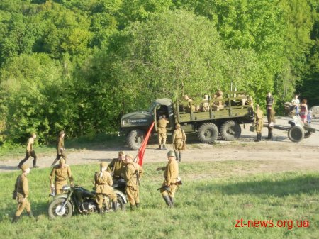 У Житомирі реконструювали бій часів Другої Світової Війни