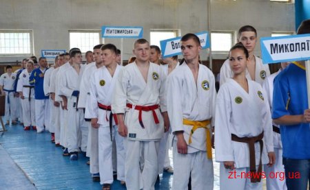 У Житомирі триває Чемпіонат України з рукопашного бою