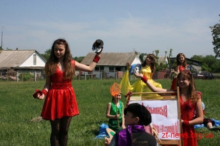Йосип Запаловський привітав громаду Попільнянського району з 90-річчям і взяв участь у «Романівській весні»