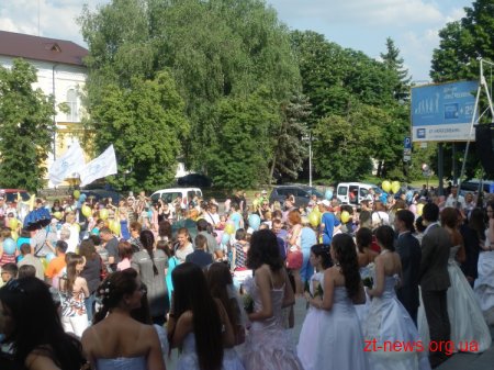 У Житомирі відбулося загальноміське свято "Щаслива родина" ВІДЕО