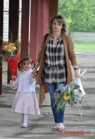 У Житомирській спеціальній загальноосвітній школі-інтернаті І-ІІІ ступенів №2 відбулося свято Останнього дзвоника