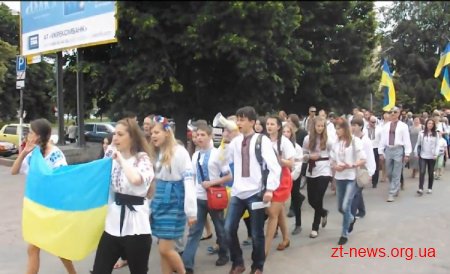 У Житомирі відбувся парад вишиванок