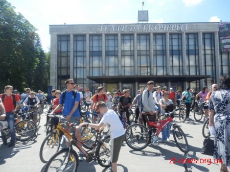 У Житомирі відбувся велопробіг за участю мера Дебоя