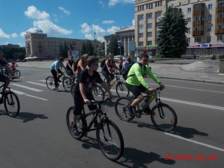 У Житомирі відбувся велопробіг за участю мера Дебоя