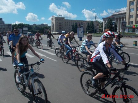 У Житомирі відбувся велопробіг за участю мера Дебоя