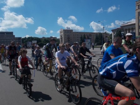 У Житомирі відбувся велопробіг за участю мера Дебоя