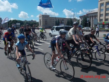 У Житомирі відбувся велопробіг за участю мера Дебоя