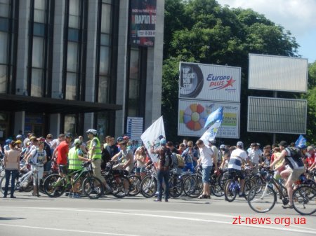 У Житомирі відбувся велопробіг за участю мера Дебоя