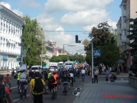 У Житомирі відбувся велопробіг за участю мера Дебоя