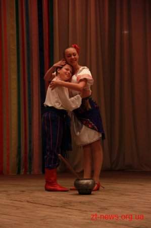 В обласній філармонії пройшов звітний концерт ансамблю «Колорит»