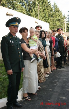 80-ти родинам військовослужбовців у Житомирі вручено оглядові ордери на отримання квартир у новозбудованому житловому будинку