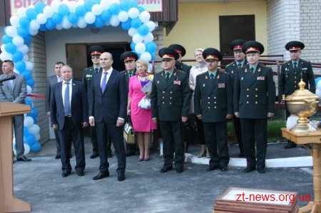 80-ти родинам військовослужбовців у Житомирі вручено оглядові ордери на отримання квартир у новозбудованому житловому будинку