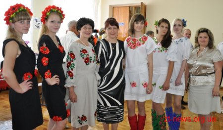 Керівники області привітали працівників легкої промисловості з професійним святом