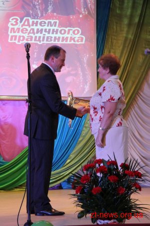 У Житомирі вітали медичних працівників з професійним святом