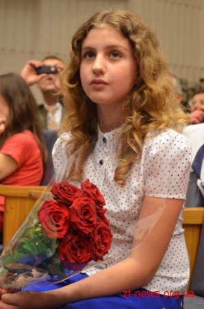 У Житомирі відбувся концерт незрячих виконавців «Відчинилося життя»