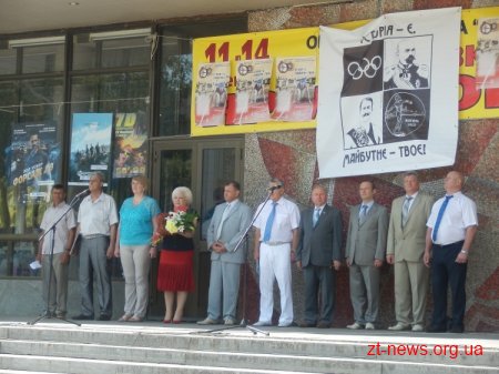 У Житомирі відбулося відкриття легкоатлетичного пробігу з нагоди «Олімпійського дня»