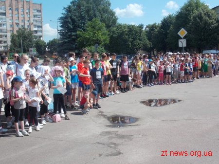 У Житомирі відбулося відкриття легкоатлетичного пробігу з нагоди «Олімпійського дня»