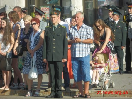 У Житомирі відбувся перший в Україні офіцерський бал ВІДЕО