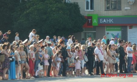 У Житомирі відбувся перший в Україні офіцерський бал ВІДЕО