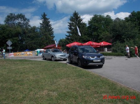 У Житомирі фінішував автопробіг автомобілів на біопаливі