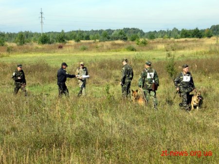 У Коростені відбулися всеукраїнські змагання кінологів
