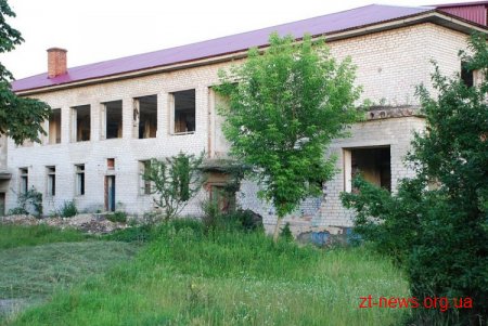 Володимир Дебой пропонує відновити садок на вул. Якубовського 10