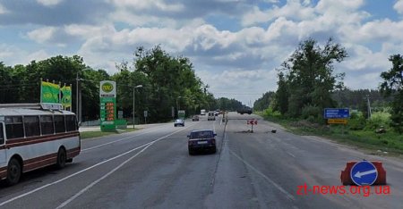Сьогодні зранку відкрито рух по двох смугах автошляху біля с. Зарічани