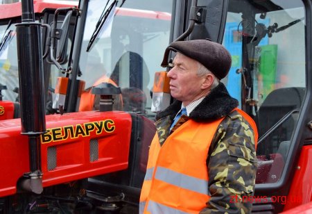 В Житомирі презентували оновлений парк снігоприбиральної техніки