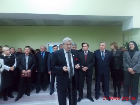 У День Святого Миколая у Житомирі урочисто відкрили оновлений легкоатлетичний манеж центрального стадіону