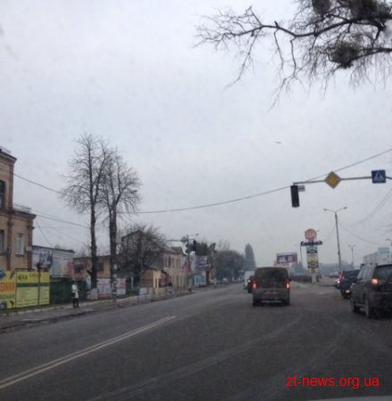 У Житомирі на "небезпечних" перехрестях не працюють світлофори