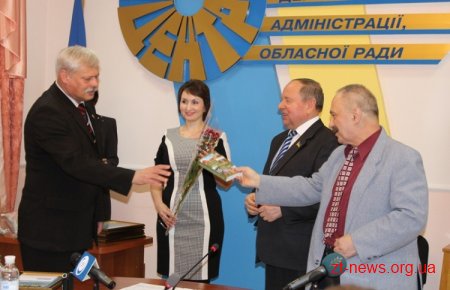 Відзнаки та премії отримали переможці конкурсу з присудження Обласної краєзнавчої премії 2013 року