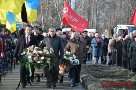 Житомирщина передала Хмельницькій області естафету пам’яті «Слава визволителям України»
