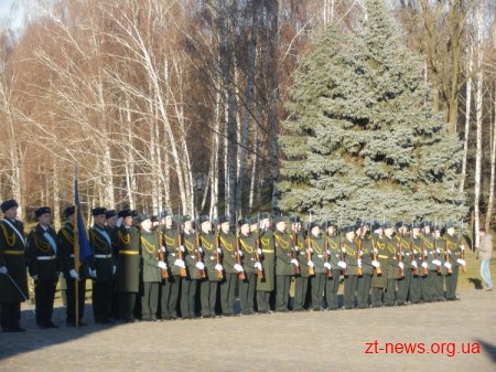 У Житомирі відбулося покладання квітів з нагоди 70-ї річниці визволення Житомирської області від фашистських загарбників