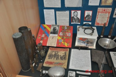 Житомиряни передали Всеукраїнську естафету пам’яті «Слава визволителям України» Рівненській області