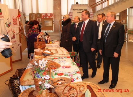 У Житомирі відбувся творчий звіт аматорських колективів Житомирського району