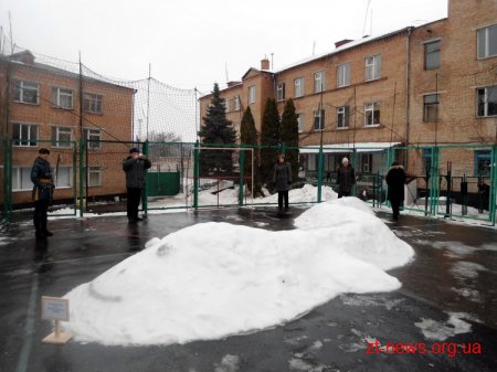Серед засуджених відбувся конкурс снігових фігур «Снігові фантазії, що роблять нас вільними»