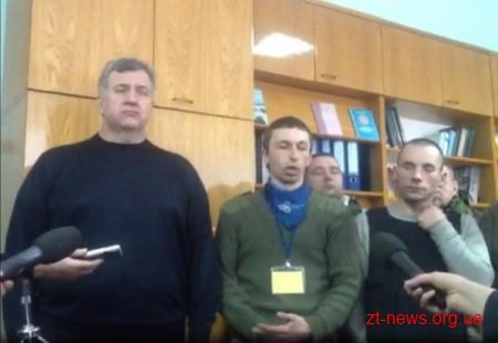 НАЖИВО Представники самооборони та Правого сектору зроблять заяву щодо свого бачення подій в Житомирі та області