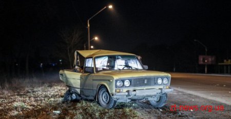 Поблизу Житомира Fiat Doblo наздогнав ВАЗ