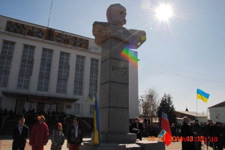 У Коростені відкрито пам’ятник  Тарасу Шевченку