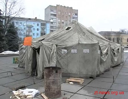 З майдану Корольова прибрали революційний намет