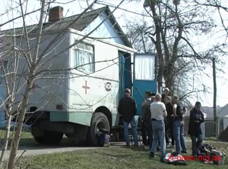 У Житомирі проводять флюорографічне обстеження безхатченків