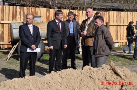 Олевськ потребує допомоги у добудові гімназії і введенні в дію сучасних очисних споруд
