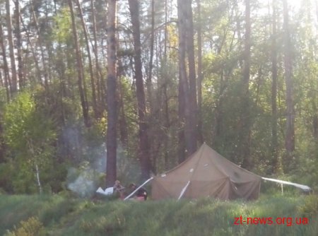 На виїзді із Житомира з боку Крошні активісти звели блокпости
