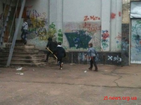 Кінотеатр "Космос" повільно перетворився на кубло для наркоманів і бомжів