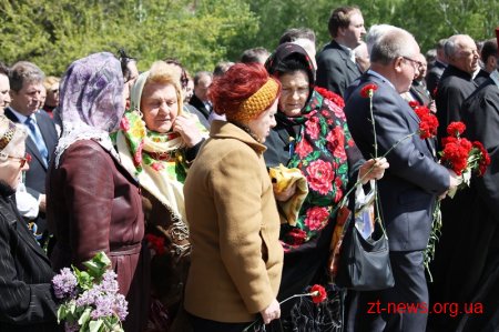 У Житомирі вшанували жертв Другої світової війни