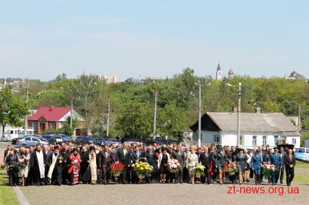 У Житомирі вшанували жертв Другої світової війни