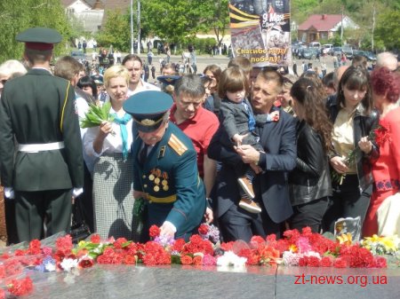 У Житомирі відзначають День Перемоги